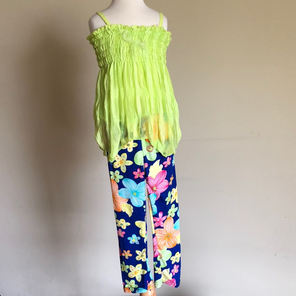 #Girls 2 Pc Matching Set Sz 5-6 Shirt & tights NWT